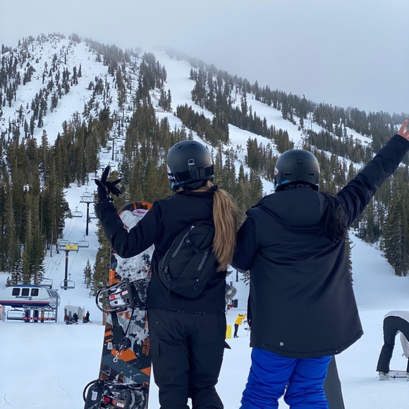 Meet your Posher, Samantha - Picture 2 of 4